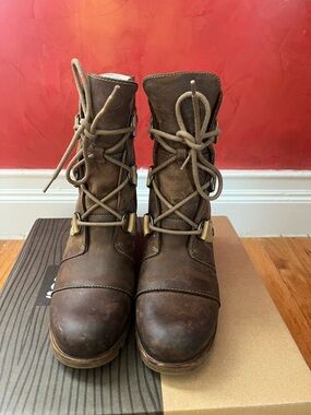 Sorel Joan of Arctic Wedge Mid Cafe Brown Womens Boots